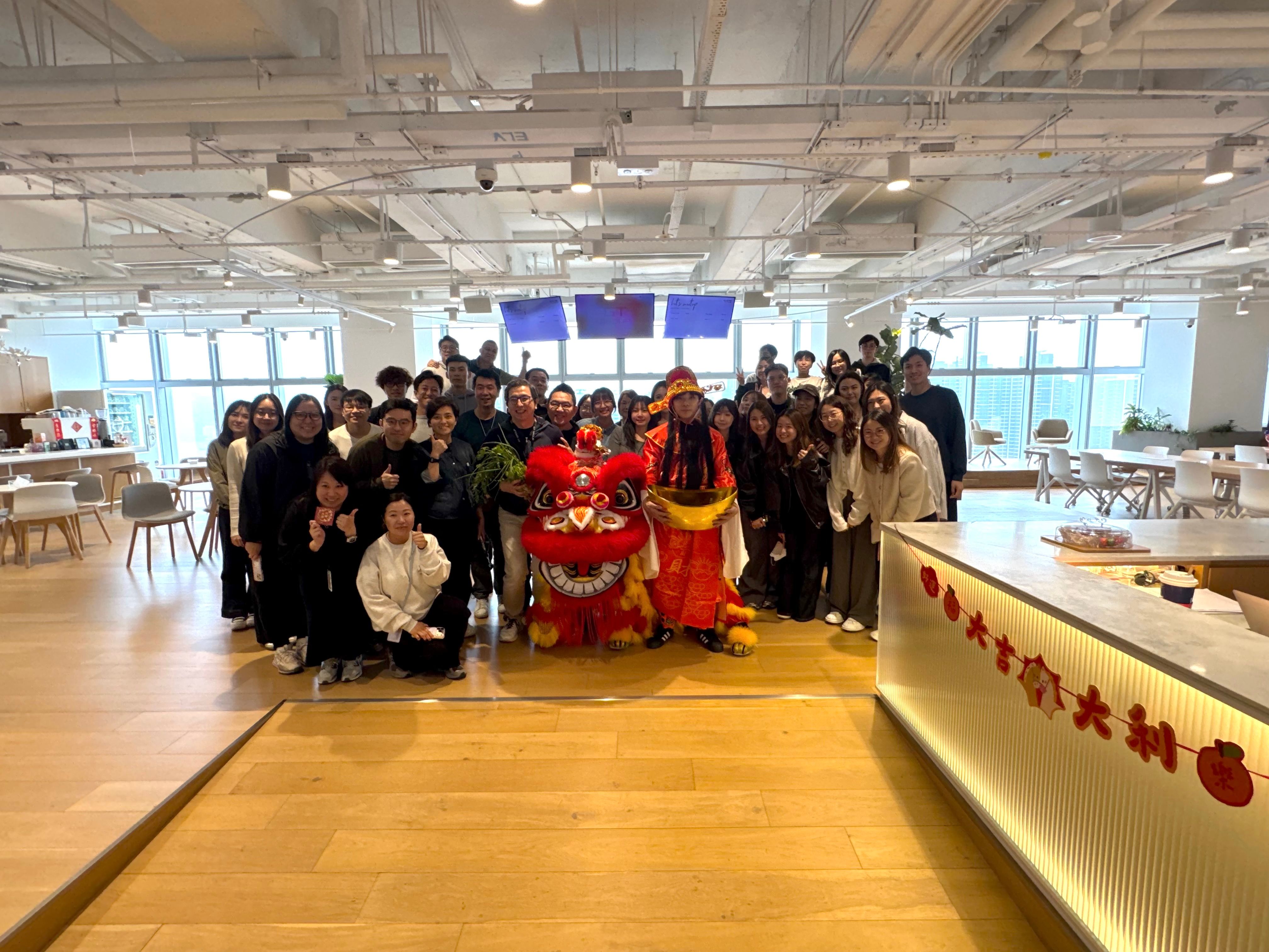 🐴✨ Happy Year of the Horse! Wishing You Prosperity & Success! ✨🐴