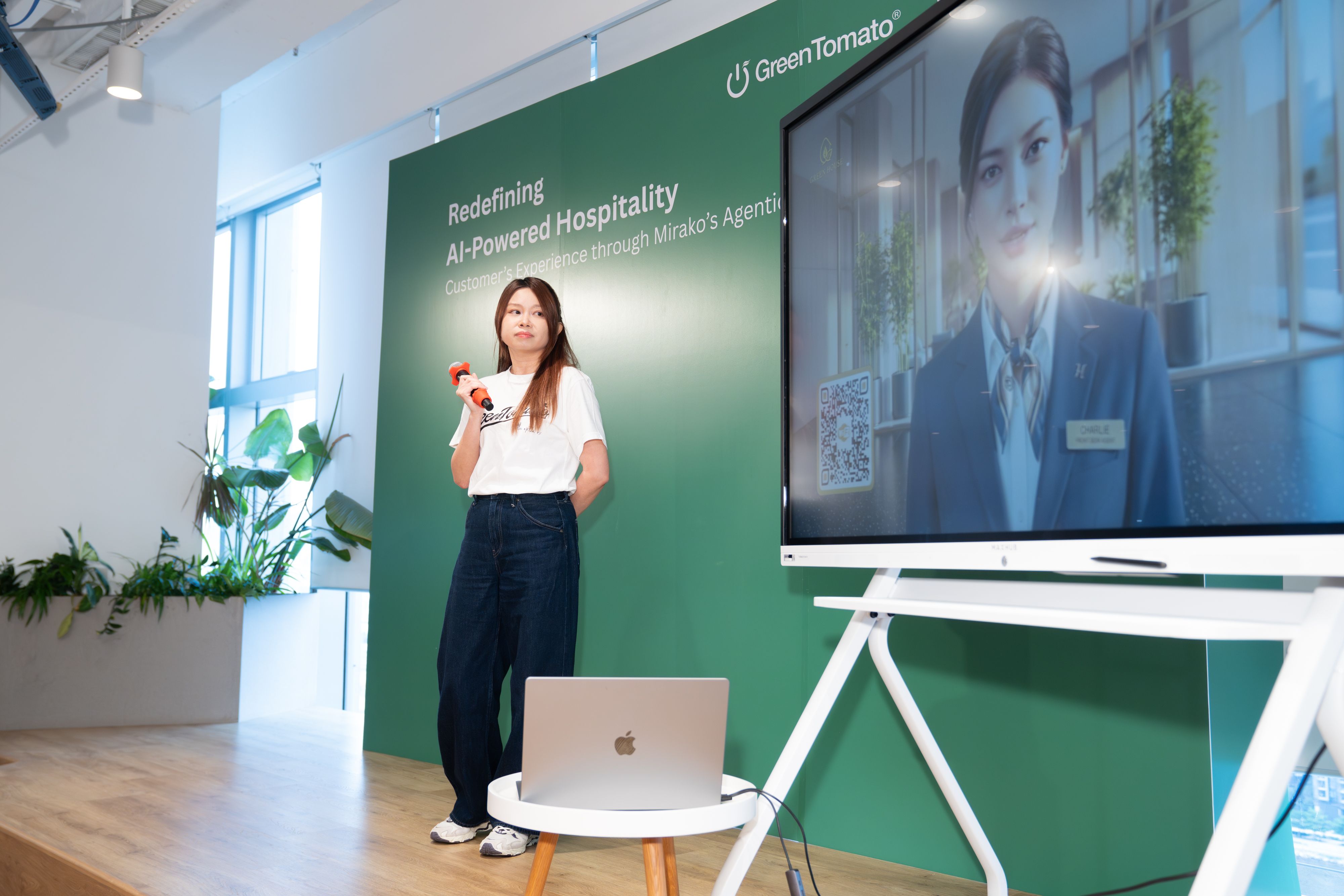 ✨ What an incredible day at the GreenTomato office! ✨
